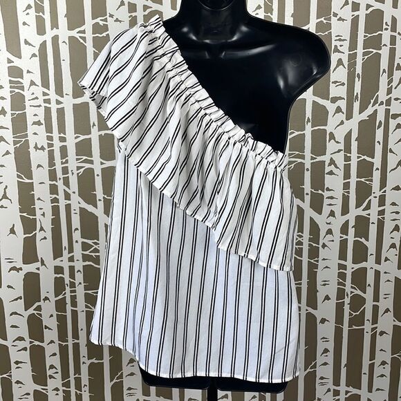 Striped One Shoulder Ruffle Sleeve Top sz S - Picture 3 of 4